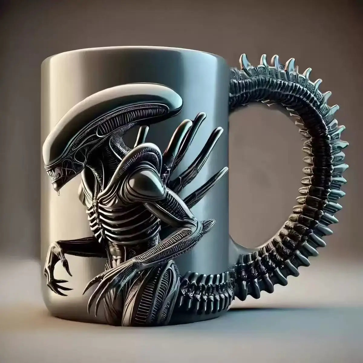 Xenomorph Shaped Mug with Heat Transfer Print Flat 3D Effect Coffee Cup