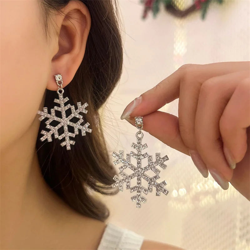 Fashion Shiny Snowflake Christmas Tree Earrings