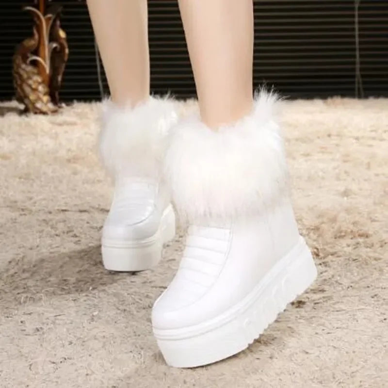 Fashion Thick Soled Furry Ankle Boots