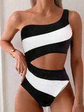 One-shoulder One-piece Two-tone Bathing Suits