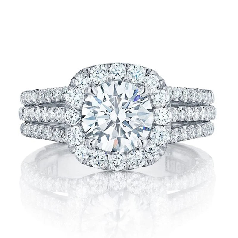 Huitan Trendy Brilliant Cubic Zirconia Engagement Ring