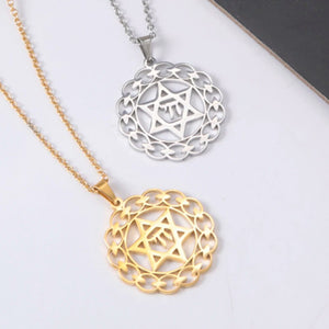 Star of David in the Circle Pendant Necklace