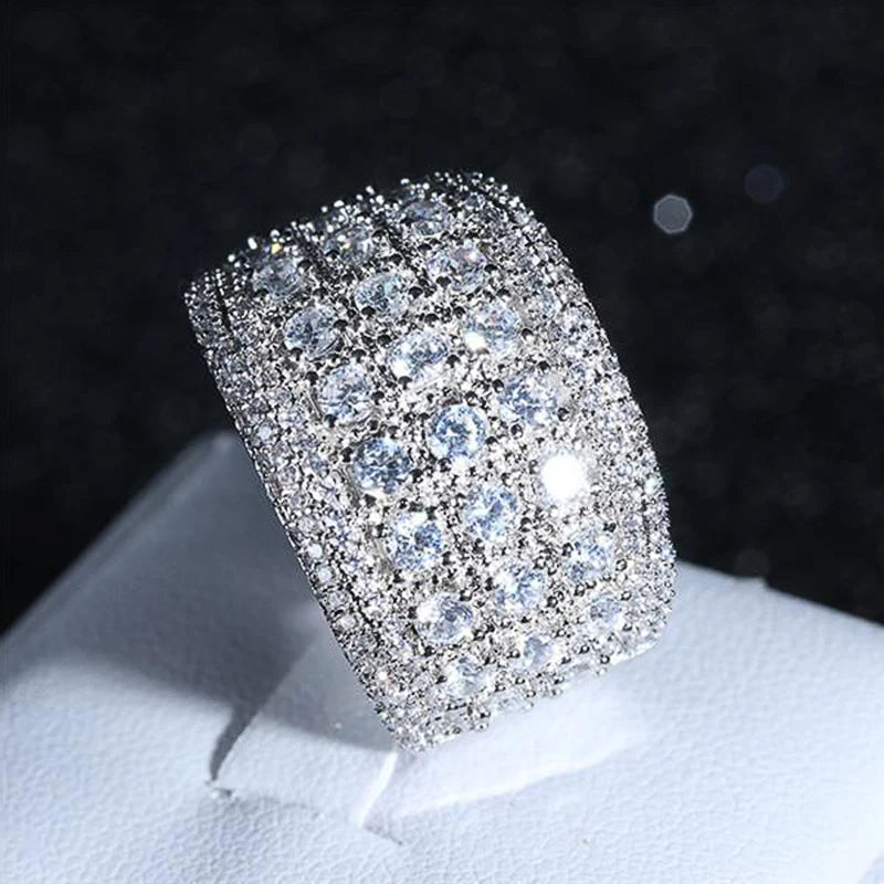 Huitan  Full Brilliant Cubic Zirconia Gorgeous Wedding Band for Women