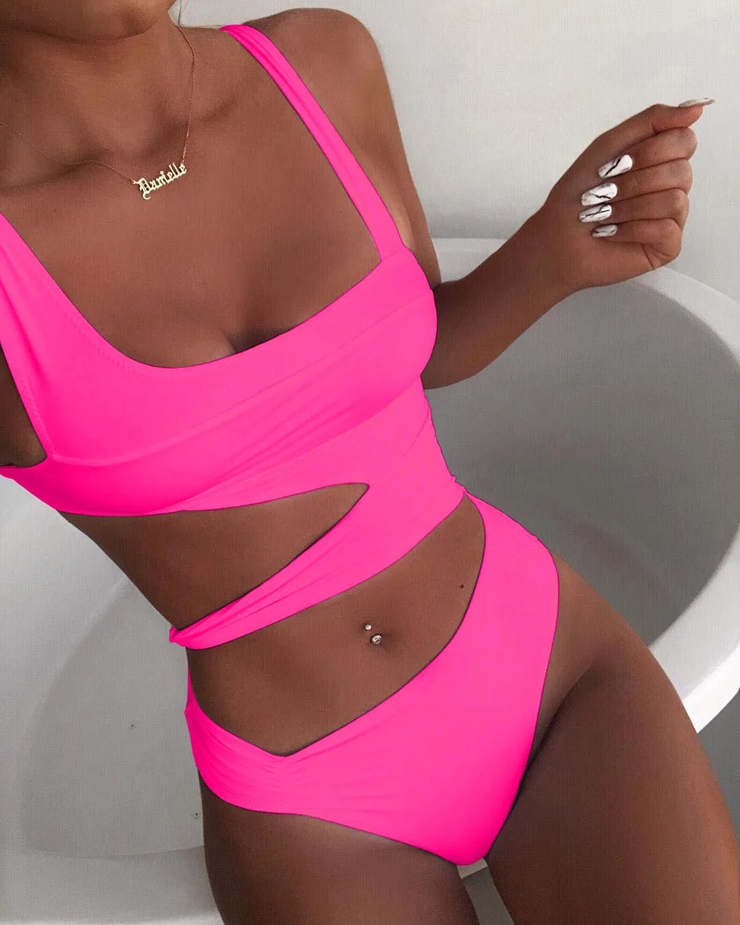 Women's Hollow One Piece Eye-Catching Monochrome Swimwear