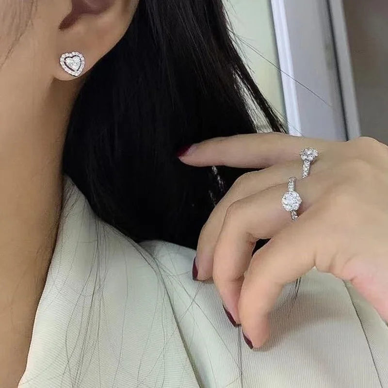 Huitan Full Cubic Zirconia Heart Earrings
