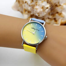 Gradient Color Quartz Wristwatch