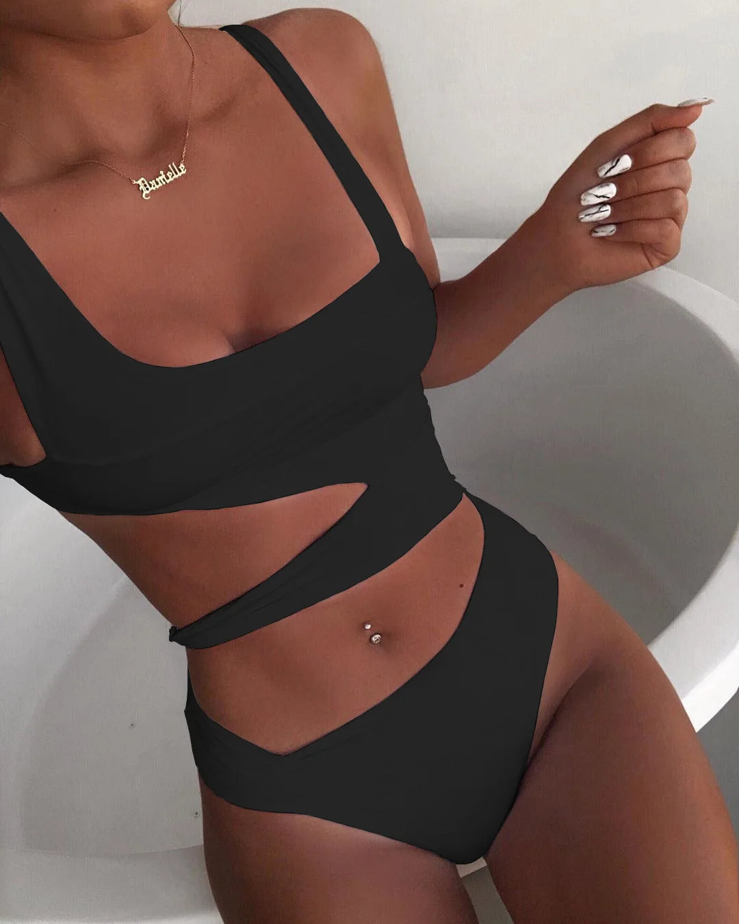Women's Hollow One Piece Eye-Catching Monochrome Swimwear