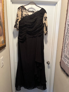 Black Mother of the Bride 3/4 Sleeve Gown SZ 18W