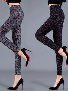 Black and White Rhombus Print Leggings