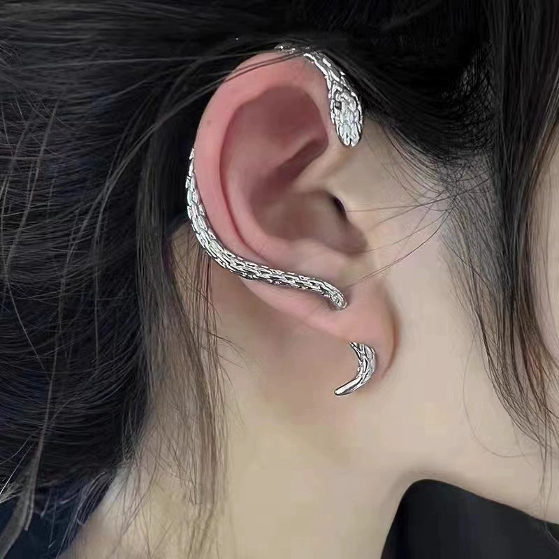 Cool Spirit Snake Dark Ins Concave Shape Ear Hanging