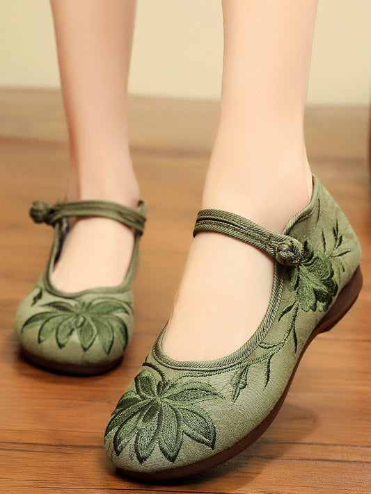 Square Mouth Buckle Cloth Shoes