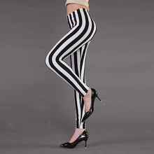 Black and White Rhombus Print Leggings