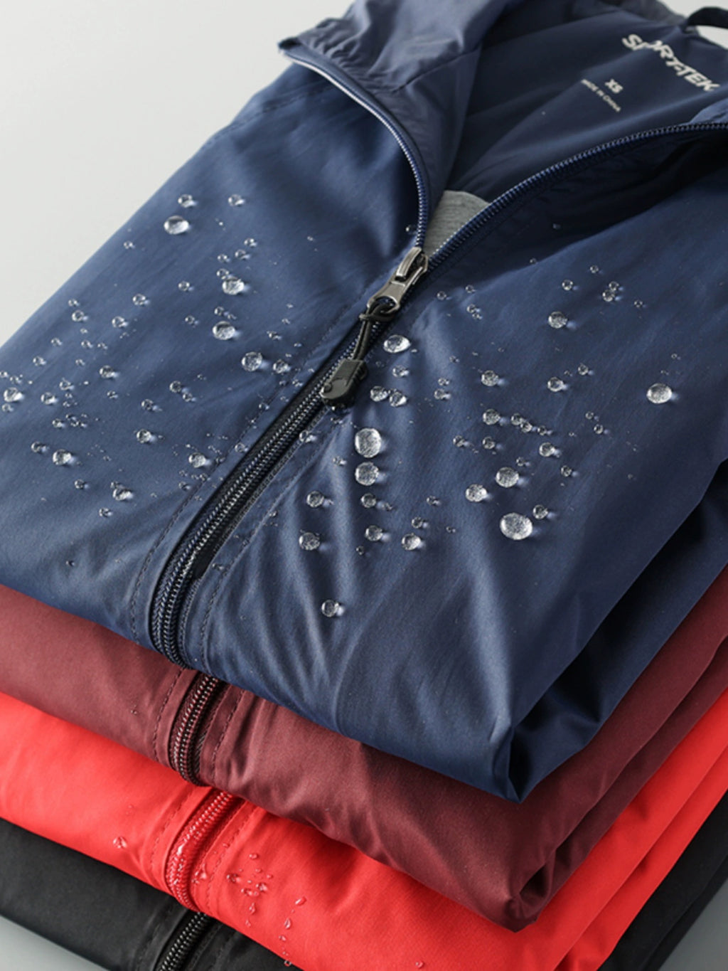 Soft Shell Waterproof Windproof Retro Sports Windbreaker