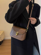 Retro Fancy Shoulder Bag