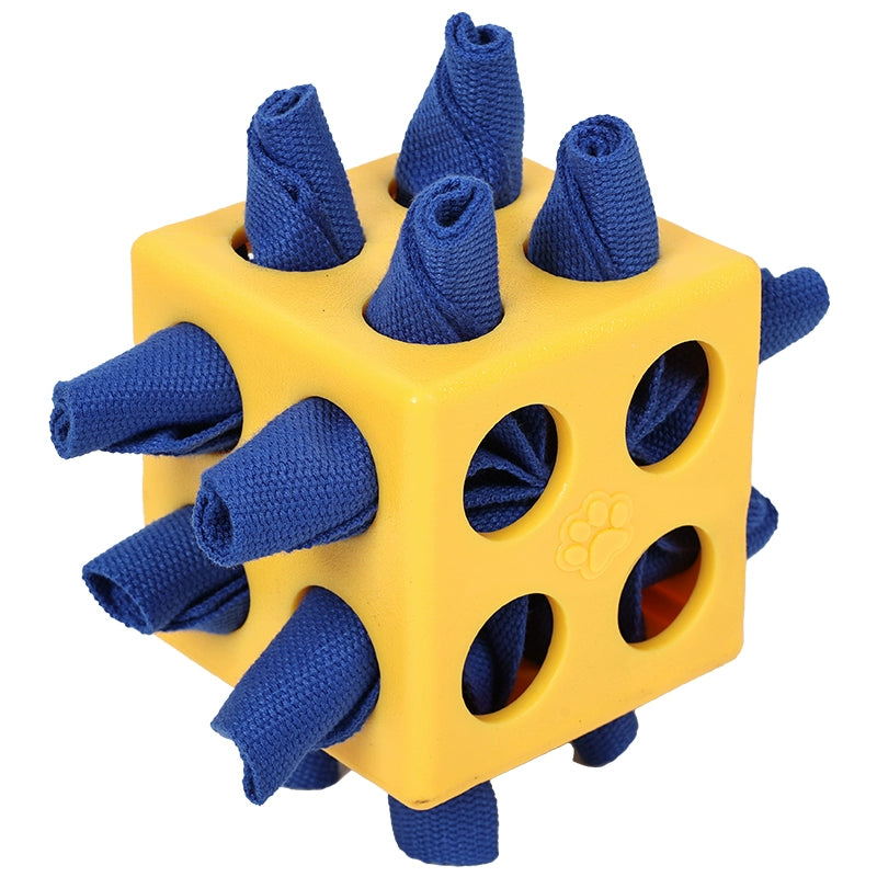 Doglemi Is Alone to Relieve Boredom Smell and Hide Food