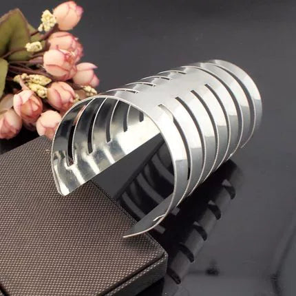 Exaggerated Metal Choker Necklace and Bracelet