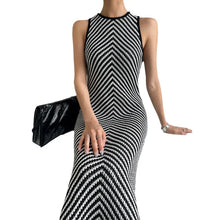 Round Neck Striped Contrast Slim Sleeveless Knitted Dress