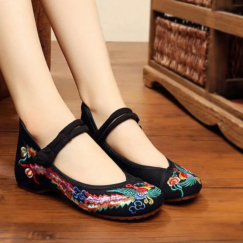 Retro Embroidered Anti-Skid Ballet Shoes