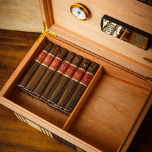 Luxury Cigar Humidor With Hygrometer