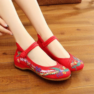 Retro Embroidered Anti-Skid Ballet Shoes