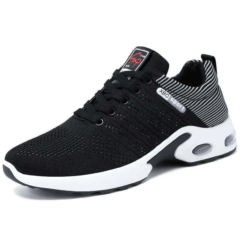 Laced Light Casual Sneakers
