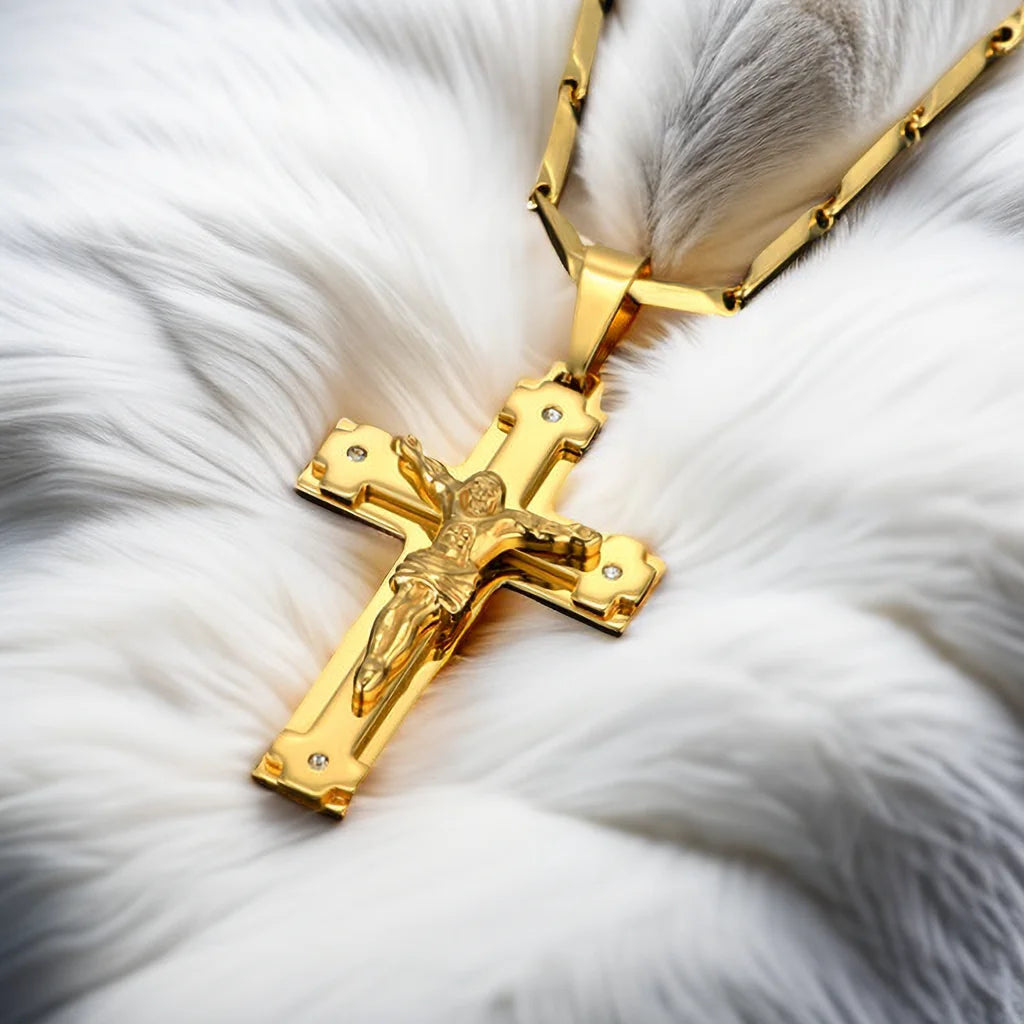 Big Stainless Steel Christian Crucifix Pendant Necklace
