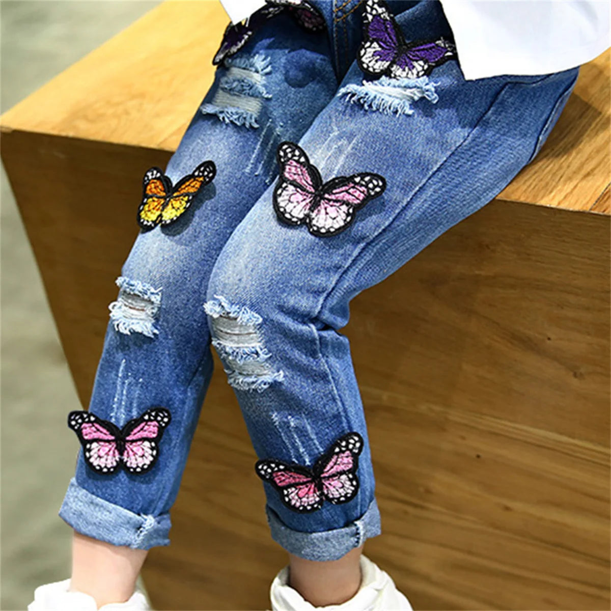 Butterfly Embroidery And Broken Hole Jeans