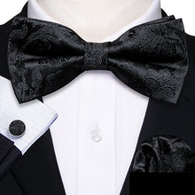 Barry.Wang Silk Bow Tie Hanky Cuffs Set