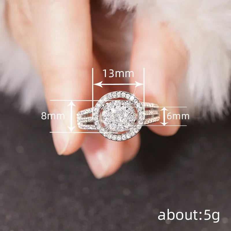 Cubic Zircon Elegant Atmospheric Ring