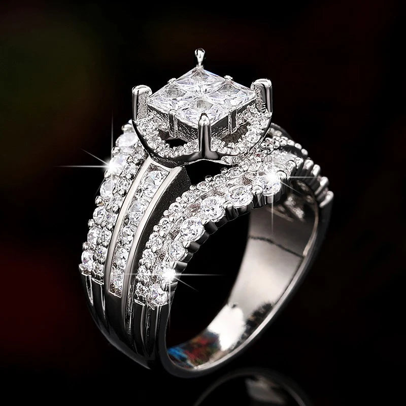 Huitan Iced Out Sparking Cubic Zirconia Ring