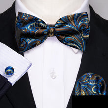 Barry.Wang Silk Bow Tie Hanky Cuffs Set
