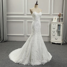 Long Train Lace Appliqued Strapless Slim-Line Sleeveless Wedding Dress