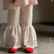 Girl's Fashionable Sweet and Gentle Lace Flared Trousers