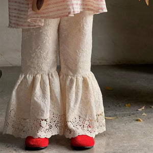 Girl's Fashionable Sweet and Gentle Lace Flared Trousers