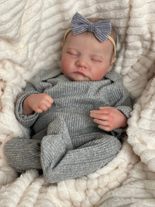 Lifelike 3D Skin Tone Newborn Baby Doll with Visible Veins
