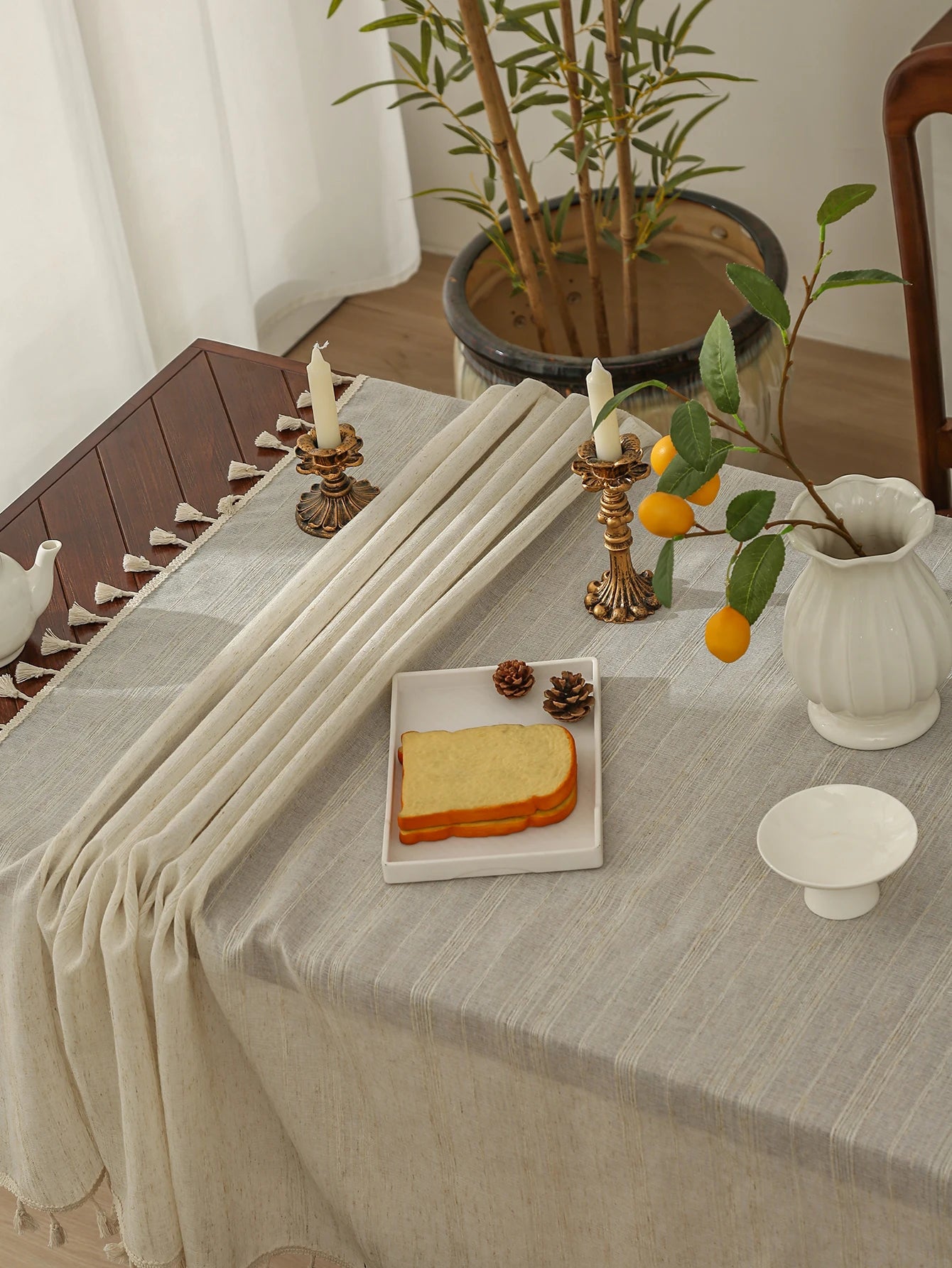 Linen Square Solid Color Tasseled Tablecloth