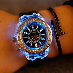 UTHAI Glow Back Rhinestone LED Trendy Wristwatches