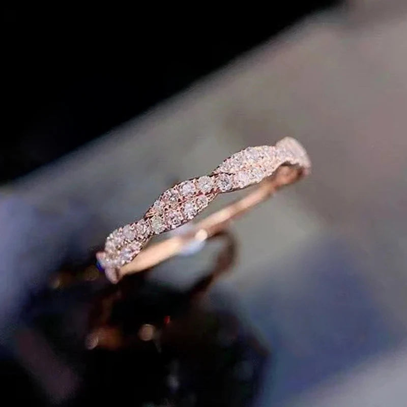 Huitan Exquisite Twist Band Cubic Zirconia Ring