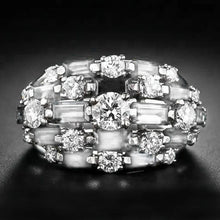 Huitan Fashion Inlaid Brilliant Cubic Zirconia Ring