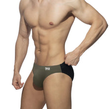 Bicolor Low Waist Swimwear with Removable Pad