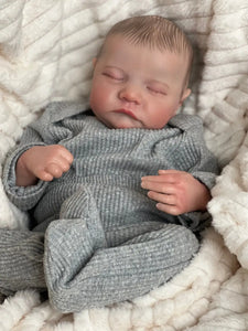 Lifelike 3D Skin Tone Newborn Baby Doll with Visible Veins