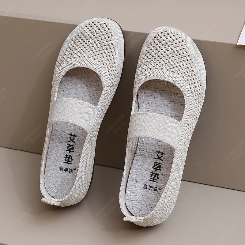 Lightweight Soft Bottom Flat Soled Slip-on Shoes