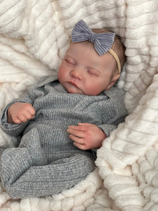 Lifelike 3D Skin Tone Newborn Baby Doll with Visible Veins