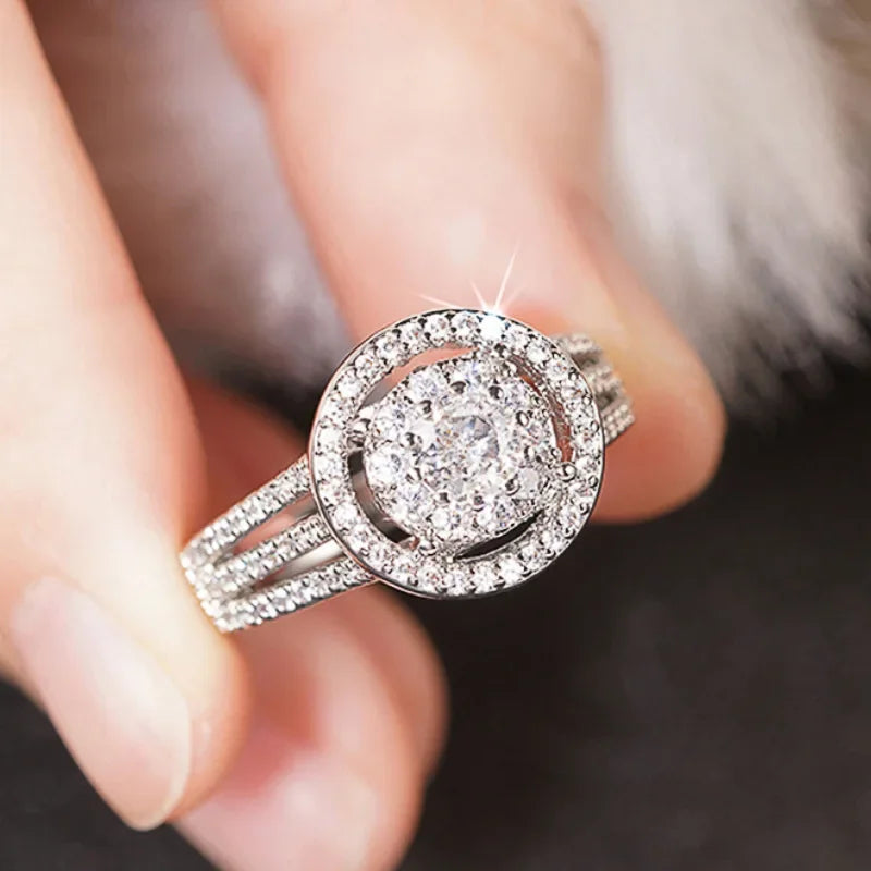 Cubic Zircon Elegant Atmospheric Ring