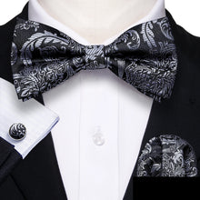 Barry.Wang Silk Bow Tie Hanky Cuffs Set