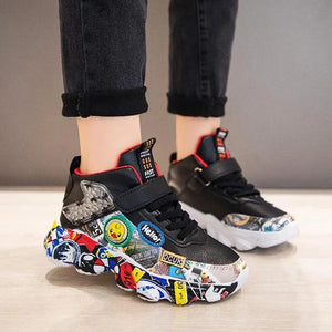 Graffiti Pattern Casual Basketball Shoes