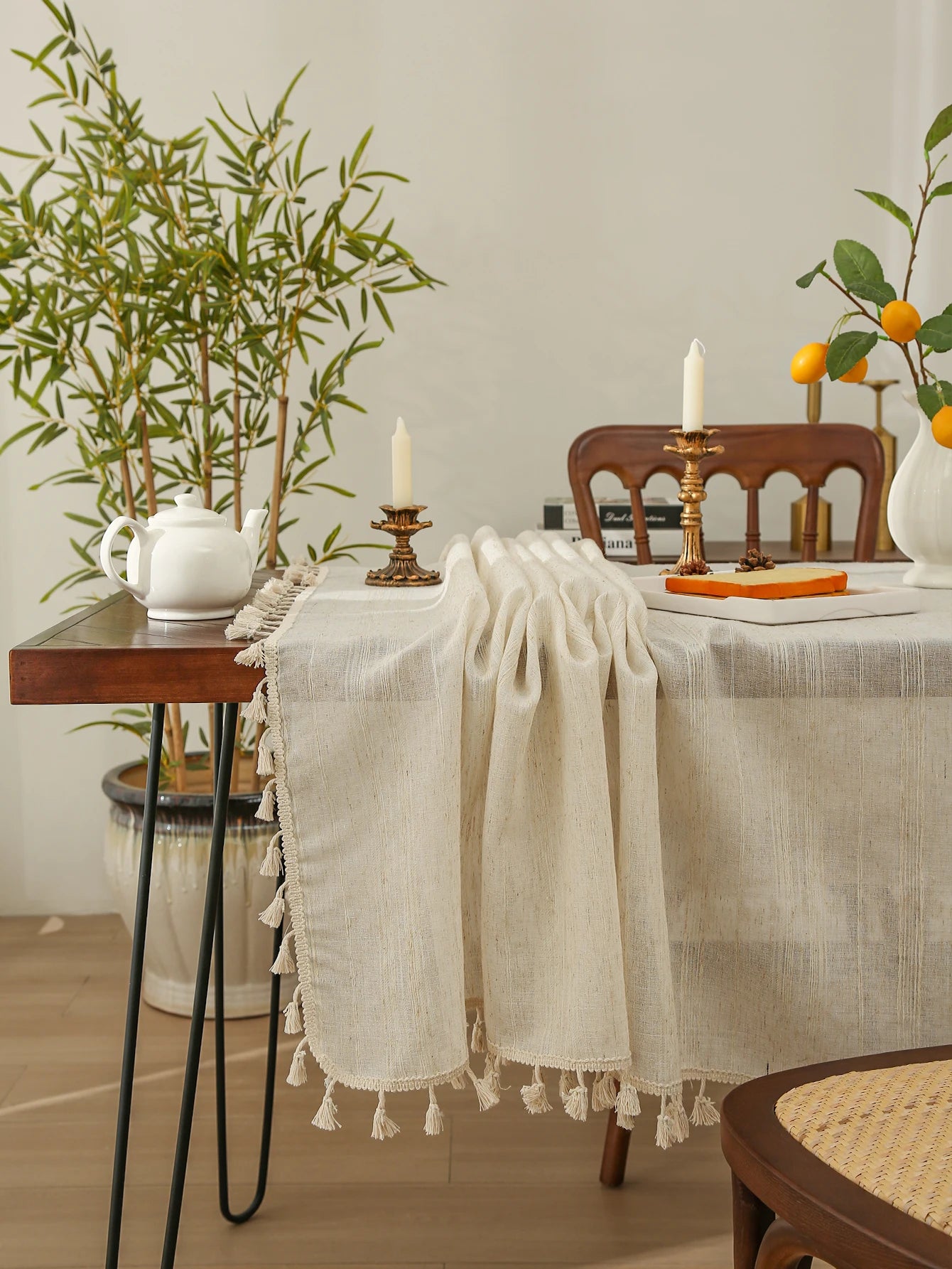 Linen Square Solid Color Tasseled Tablecloth