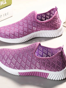 Mesh Breathable Soft Sole Casual Sneakers