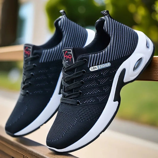 Laced Light Casual Sneakers