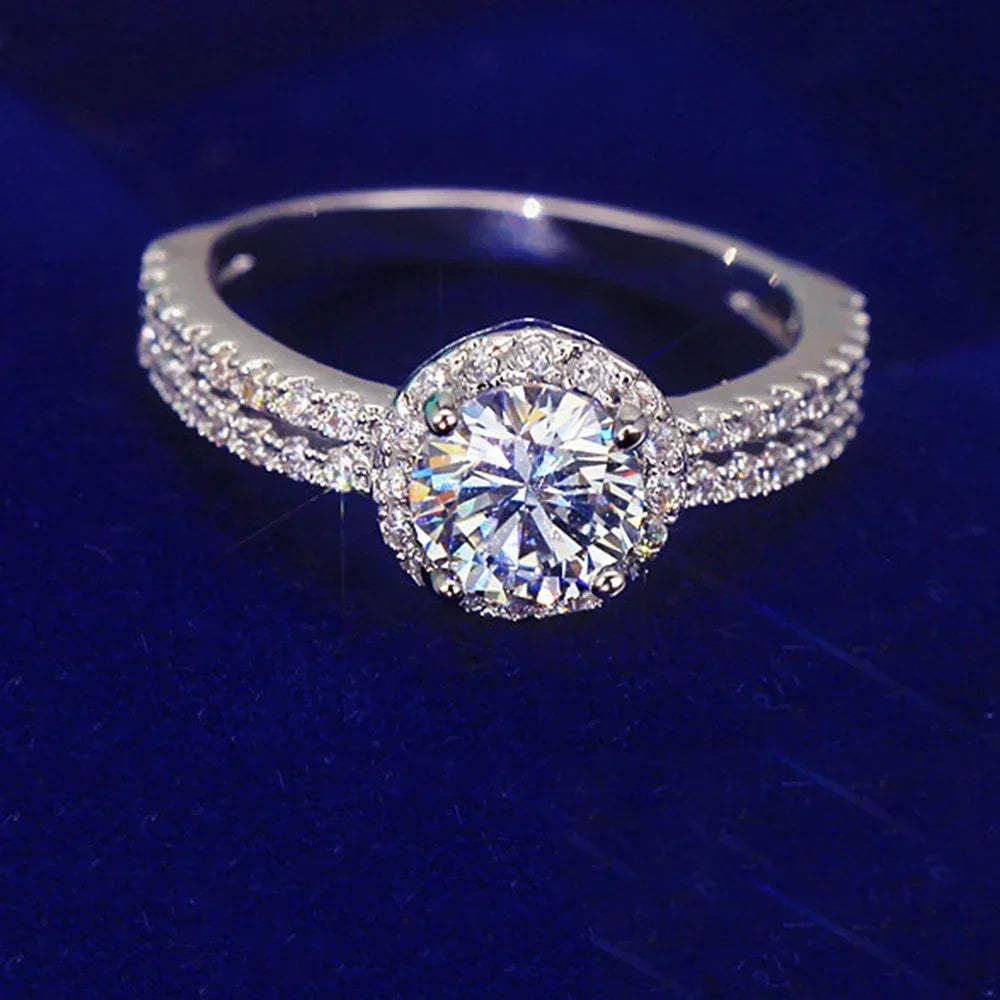 Temperament Round Cubic Zirconia Wedding Ring